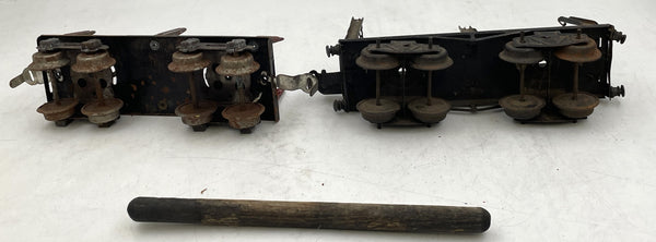 Hornby Set of 2 O Gauge X9421 Flat Cars with Wood Logs