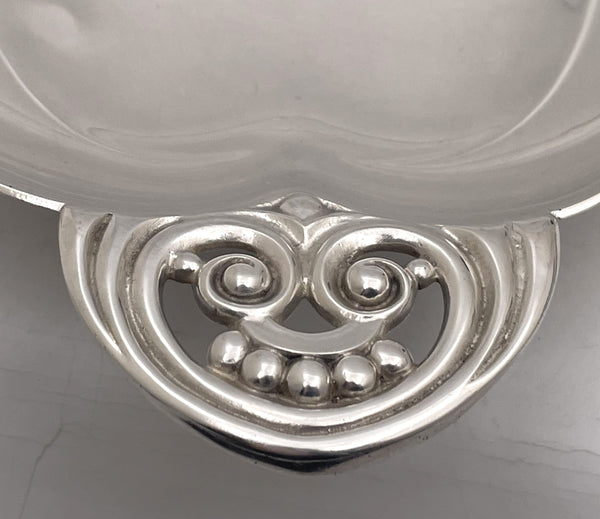 Tiffany & Co. Sterling Silver Heart-Shaped Dish in Mid-Century Modern Style