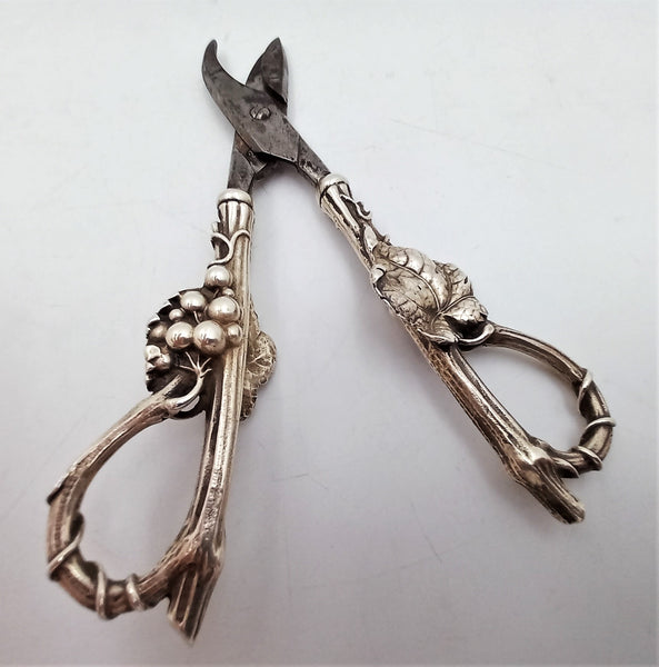 Whiting Sterling Silver Grape Shears in Aesthetic Art Nouveau Vine Pattern