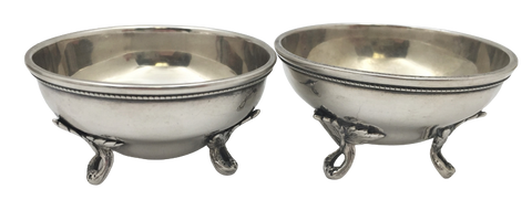 Tiffany & Co. Pair of 1850s Sterling Silver Open Salts on Clover Legs